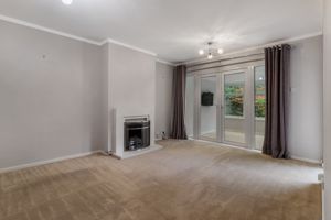 Living room- click for photo gallery